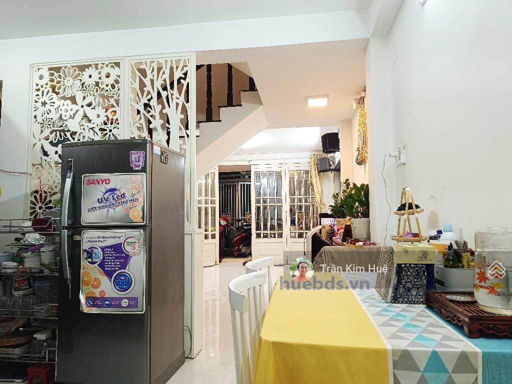 Bán nhà 4 tầng, 4x12, 4pn, gần nguyễn thị thập, quận 7, 4 tỷ nhỉnh