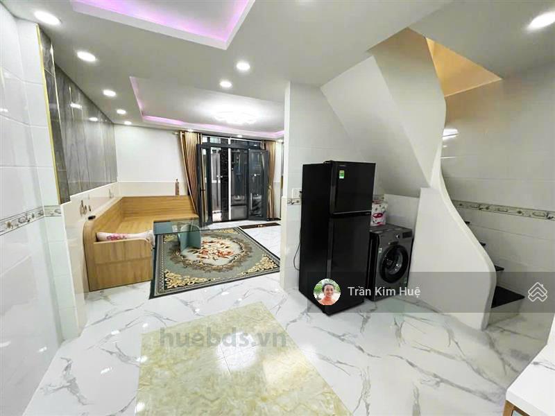 Bán nhà 2 tầng, 5x9, gần huỳnh tấn phát, quận 7, 3 tỷ nhỉnh