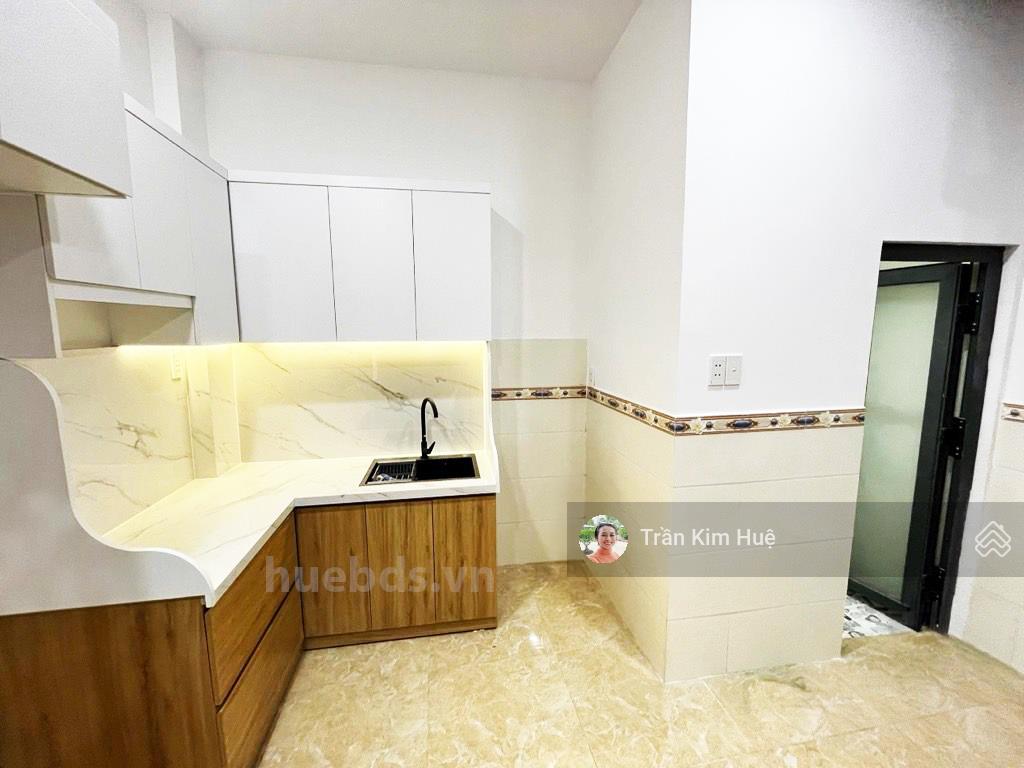 Nhà shr, 3 tầng, ở ngay, gần nguyễn thị thập, quận 7, chỉ 2.19 tỷ
