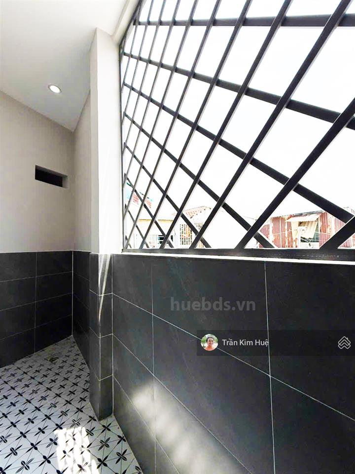 Bán nhà 2 tầng, nở hậu tài lộc, lê văn lương, quận 7 chỉ 3 tỷ nhỉnh