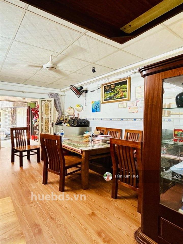 Bán nhà quận 7, 52m2, 2 tầng, nở hậu, trần xuân soạn, 4 tỷ nhỉnh