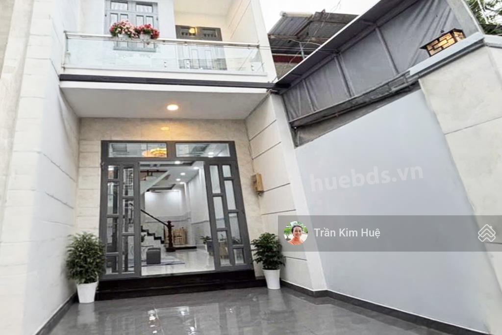 Nhà 2 tầng, 56m2 vuông vức, gần nguyễn thị thập, quận 7, chỉ 5.x tỷ