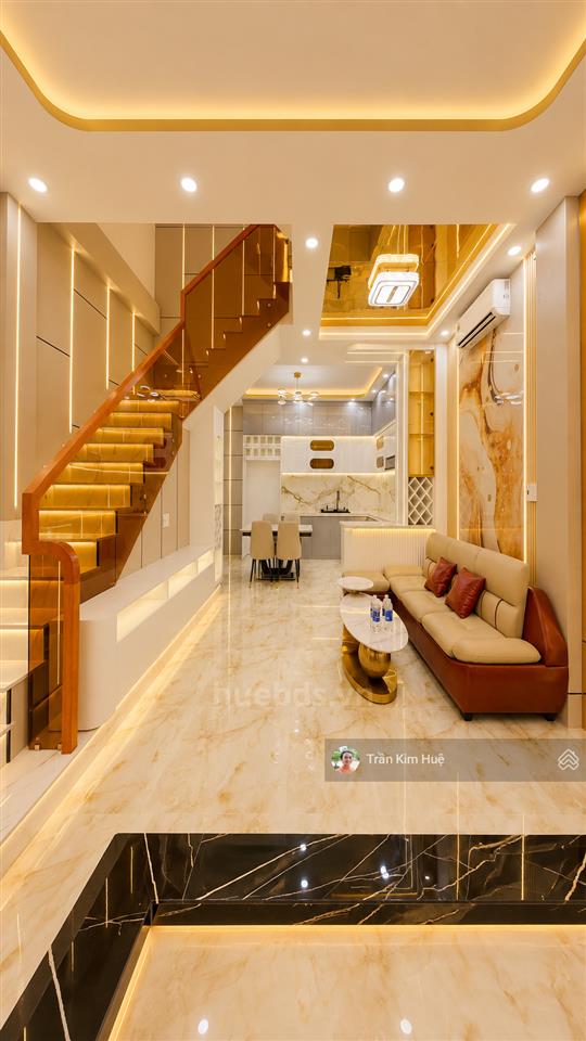 Nhà hxh thông, ngang 5m, ô tô đậu trong nhà, gần nguyễn thị thập, chỉ 9 tỷ nhỉnh