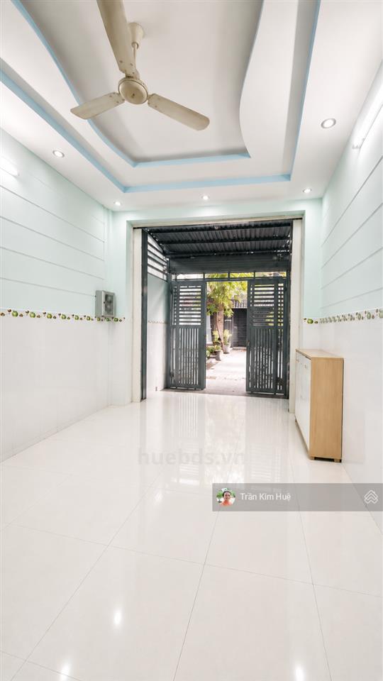 Nhà 4pn, 65m2, ngang 4.2m, nở hậu, gần phú mỹ hưng, quận 7, chỉ 4.2 tỷ