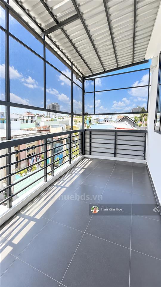 Chỉ 3.39 tỷ, nhà 3 tầng, ngang 4m, huỳnh tấn phát, q7