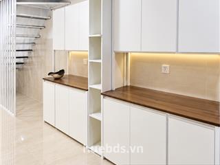3,29 tỷ, nhà 2 tầng, 41m2, cách mặt tiền chỉ 20m, lâm văn bền, q7