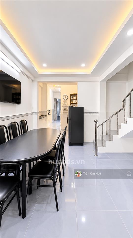 Chỉ 4.55 tỷ, nhà 70m2, 2 tầng, nở hậu 4.8m, huỳnh tấn phát, quận 7