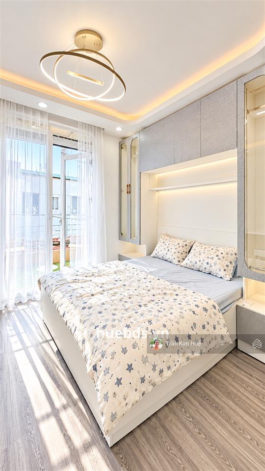 Chỉ 3.55 tỷ, nhà 3 tầng, 3pn, gần mặt tiền, huỳnh tấn phát, quận 7