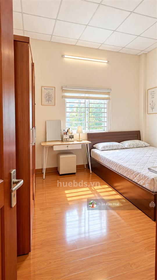 Chỉ 3.99 tỷ, nhà 55m2, ngang 4.5m, có sân riêng, gần lâm văn bền, quận 7