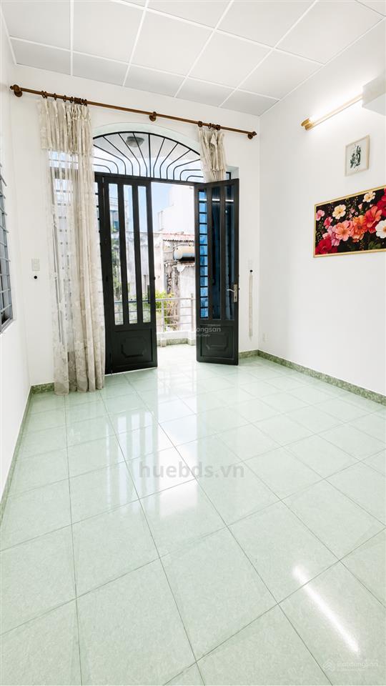 Nhà 2 tầng, 66m2, sân để xe, gần nguyễn thị thập, q7, chỉ 4.69 tỷ