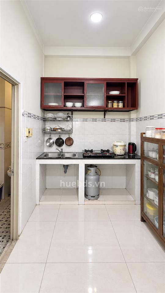 Nhà 4.5x10m, 2 tầng, gần mặt tiền, trần xuân soạn, quận 7, chỉ 3.79 tỷ