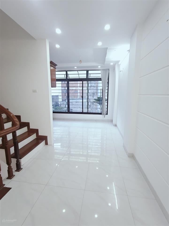 Nhà xuân la , tây hồ dân xây 5 tầng gần oto , đầy đủ tiện ích 45m2, mặt tiền 4m giá nhỉnh 12 tỷ