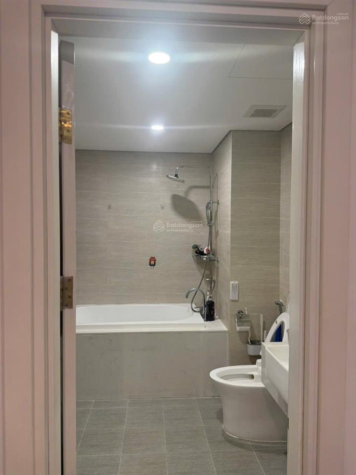 Bán chung cư 3 ngủ 2 wc toà s2  goldmark city hồ tùng mậu, 116m giá 9 tỷ 468 triệu