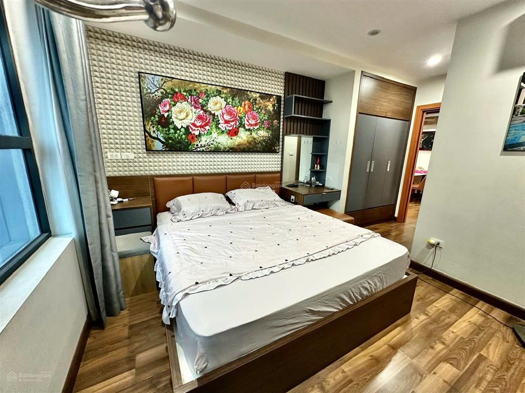 Toà s3 goldmark city tầng cao, căn góc 3n2wc diện tích 100m2 giá 8.6 tỷ full nội thất, có slot oto