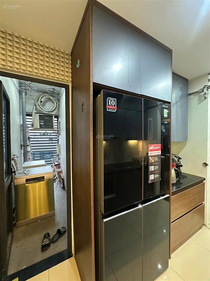 Toà s3 goldmark city tầng cao, căn góc 3n2wc diện tích 100m2 giá 8.6 tỷ full nội thất, có slot oto