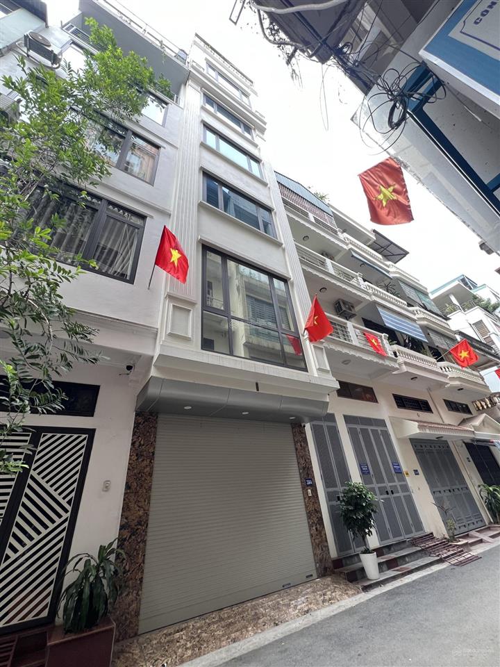 Chủ ngộp bank bán gấp nhà 5 tầng ngõ phân lô ô tô tránh trần quốc hoàn 60m² mặt tiền giá 21,9 tỷ