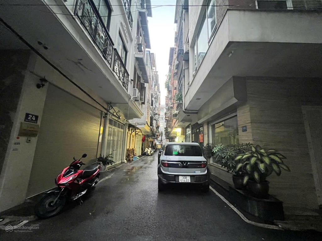 Giá đầu tư , nguyễn chí thanh phân lô 2 mặt ngõ oto tránh nhau 42m mặt tiền gần 4m giá nhỉnh 15 tỷ