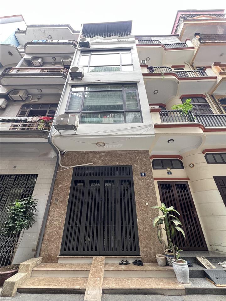 Khu vực hiếm nhà bán phân lô, ngõ thông ô tô tránh mai dịch, 41m2, mặt tiền 4.1m