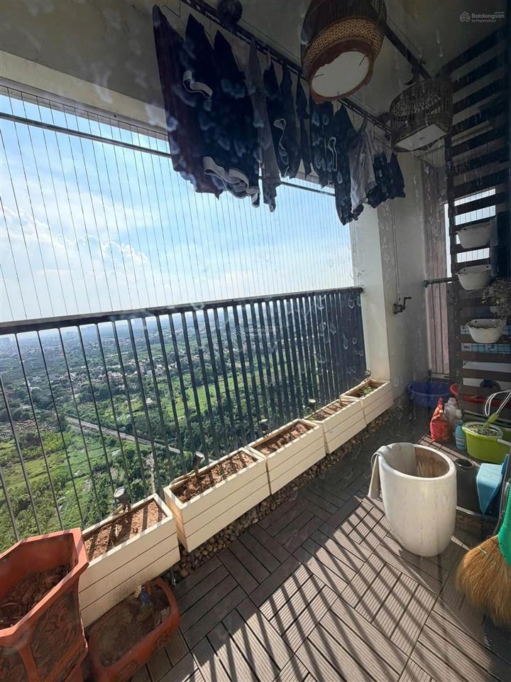Giá đầu tư 5.3 tỷ  chung cư thái hà, bộ công an thành phố giao lưu, căn góc tầng cao 2 ngủ, 2wc