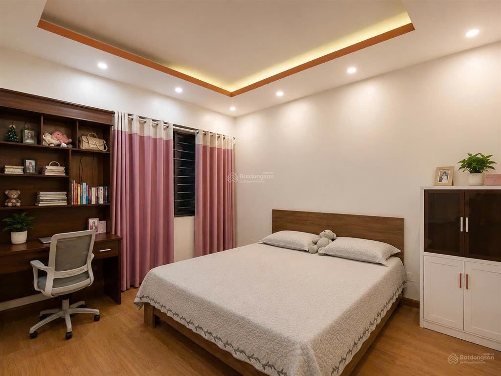 Chủ giảm hơn 1 tỷ  chung cư tầng 11 căn góc, 2 ban công 109m2 tại nguyễn cơ thạch giá còn 58tr/m