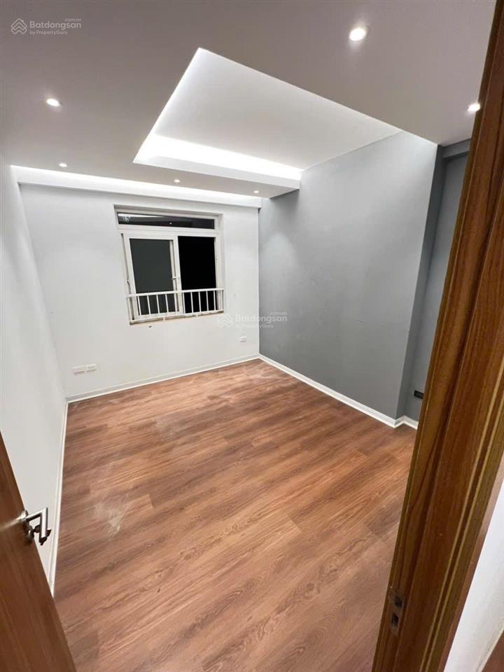Chính chủ cho thuê chung cư 110m2 hiện trạng 2 ngủ 2wc tầng 11 căn góc 2 ban công giá thuê 11tr/th