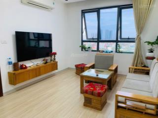 Bán căn 2 phòng ngủ full nội thất siêu đẹp rẻ nhất thái hà  43 phạm văn đồng.  e 0986 499 ***