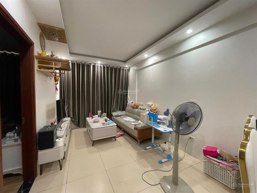 Bán gấp cc green stars, 5,7 tỷ, 66,8m2, 2pn, 2wc, full nội thất tại phạm văn đồng, bắc từ liêm