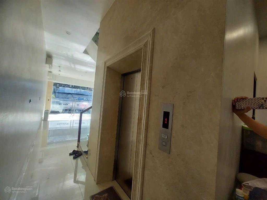 Bán nhà đẹp 85m2, 6 tầng thang máy mặt đường nguyễn khuyến, hải phòng