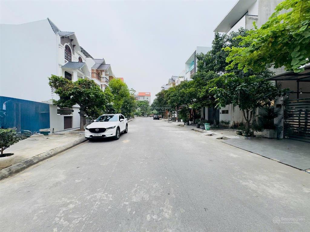Bán 119m2 đất xẻ khe cực đẹp 3 mặt thoáng lô 16 lê hồng phong, thành phố hải phòng  rất đẹp