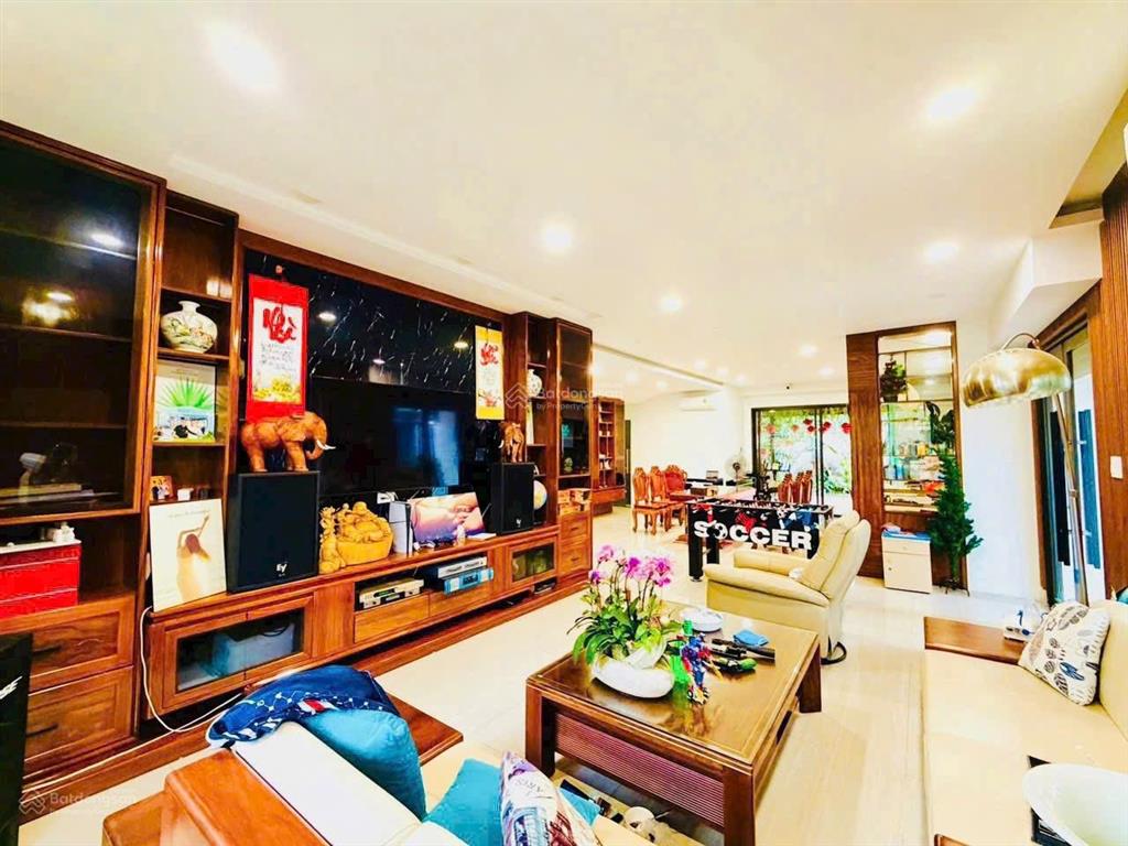 Bán biệt thự sân vườn căn góc 250m2 khu phân lô lê hồng phong, ngô gia tự, hải phòng