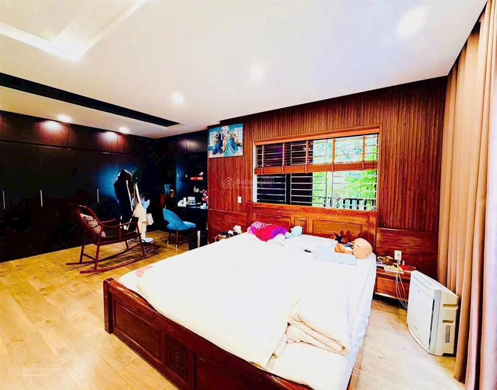 Bán biệt thự sân vườn căn góc 250m2 khu phân lô lê hồng phong, ngô gia tự, hải phòng