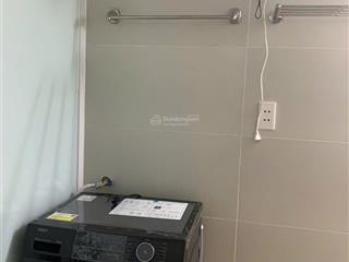 Cho thuê chung cư d5 trần thái tông 100m2 3pn đẹp thoáng, full đồ 15 triệu