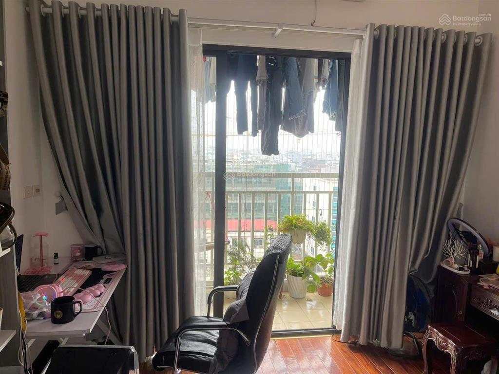Bán căn hộ 789 mỹ đình 108m2, 3pn, 2wc căn góc, view trường cấp 3 (tặng nội thất)