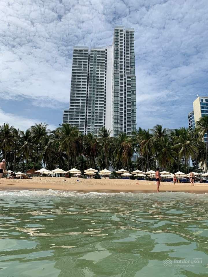 Chính chủ bán gấp condotel vinpearl beach front nha trang view biển rất đẹp giá giảm 40% 1,85 tỷ