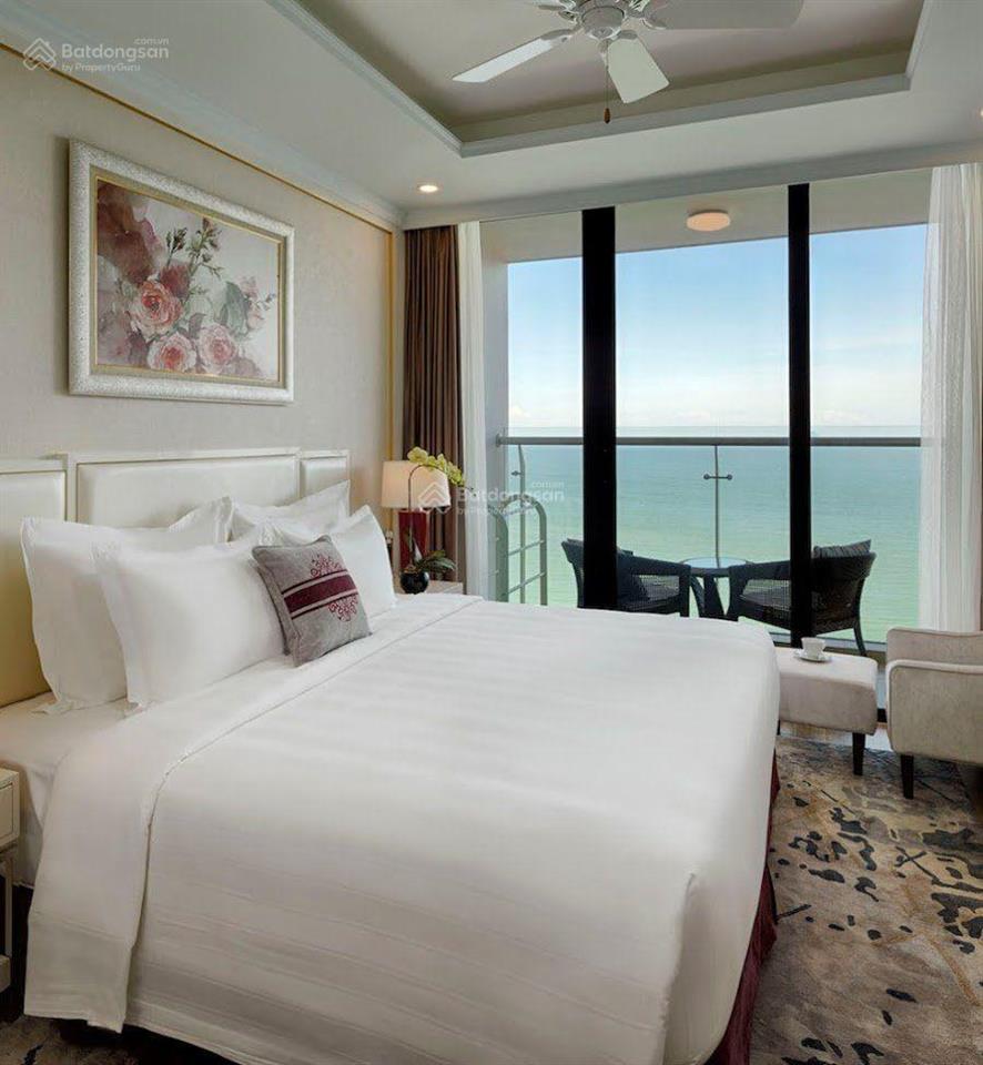 Siêu phẩm  bán căn góc 2 mặt view biển đẹp nhất toà 2,4 tỷ tại vinpearl condotel nha trang