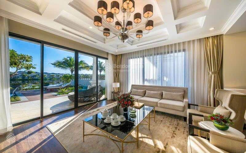 Tôi cần bán gấp giảm 40% căn villa mặt biển siêu đẹp 3pn tại vinpearl nha trang bay  0982 575 ***