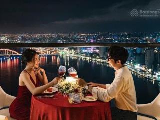 Siêu phẩm cực vip căn góc 2 mặt view sông ngắm pháo hoa đẹp tòa 1pk + 1pn giá mềm
