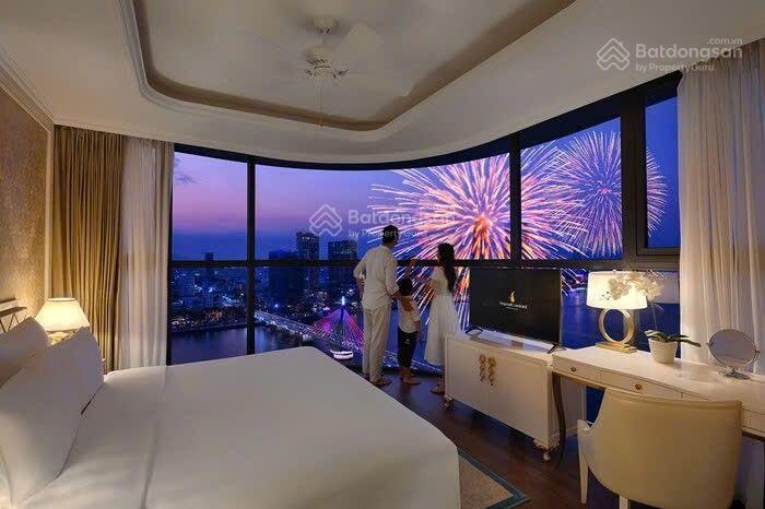 Siêu phẩm cực vip căn góc 2 mặt view sông ngắm pháo hoa đẹp tòa 1pk + 1pn giá mềm