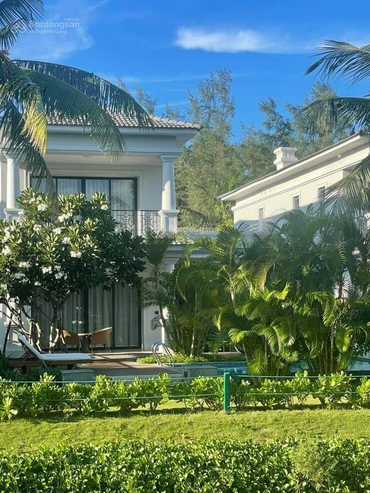Chính chủ bán 1 căn biệt thự biển vinpearl đà nẵng, ngay sát biển 600m2  4pn view rất đẹp giá 17tỷ