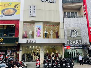 Siêu phẩm ngay nam kỳ khởi nghĩa quận 3  6.2x17m  4 tầng  90 triệu  gía 48 tỷ giá tốt