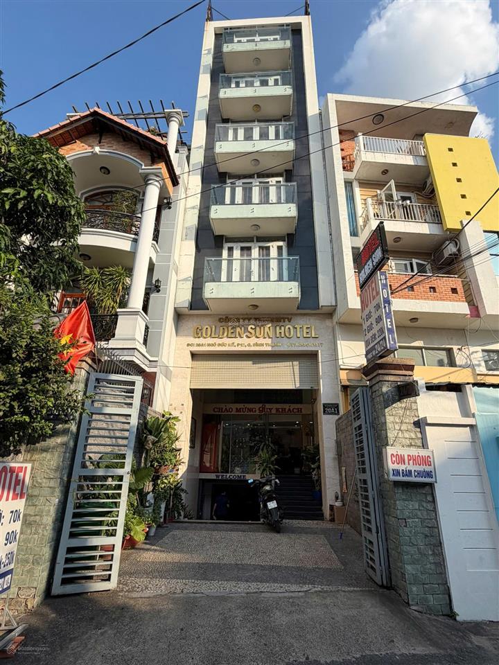 Siêu phẩm một trong số ít mt nguyễn gia trí  bt  dt 4.5 x 20m  hđt 70 triệu  giá 30 tỷ