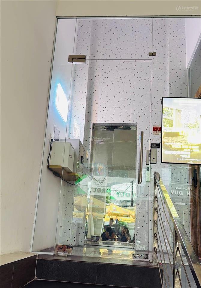 Siêu vị trí góc 2 mt hậu giang quận 6  8x20m  4 tầng  hđt 200 triệu  giá 45 tỷ