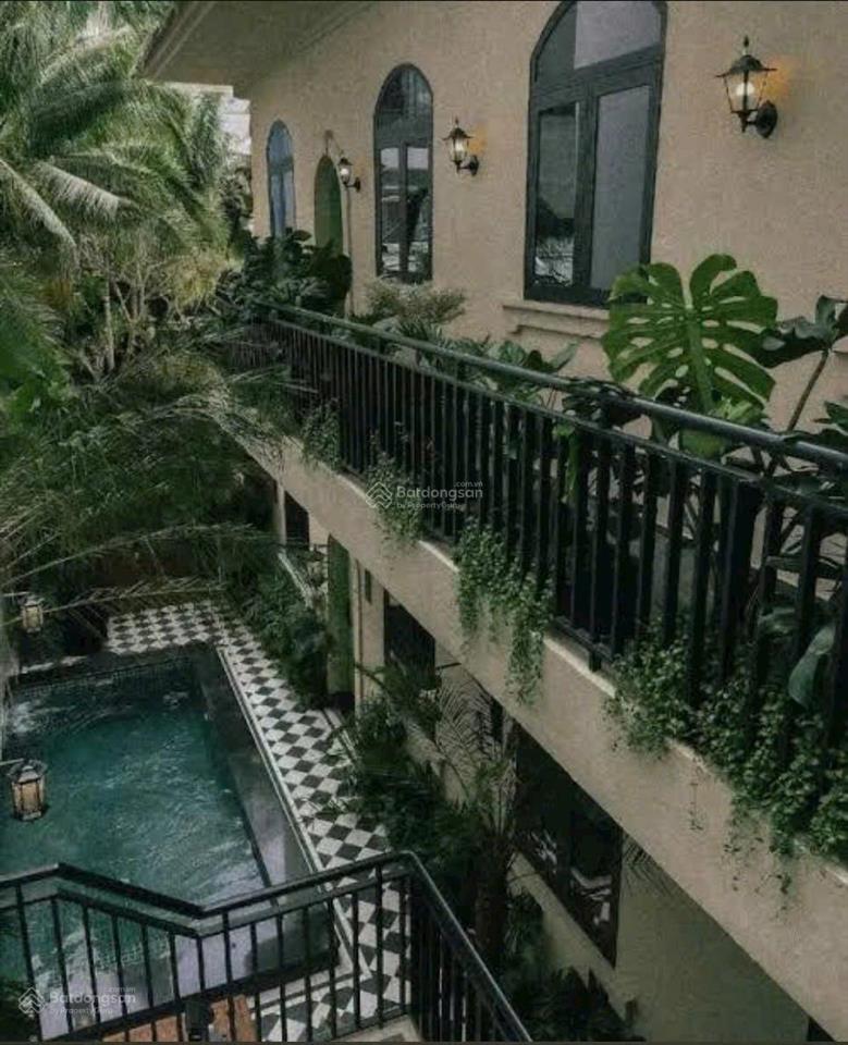Siêu vị trí ngay mega quận 2  dt 10 x 20m  hầm 3 tầng  gía giảm 18 tỷ còn 48 tỷ