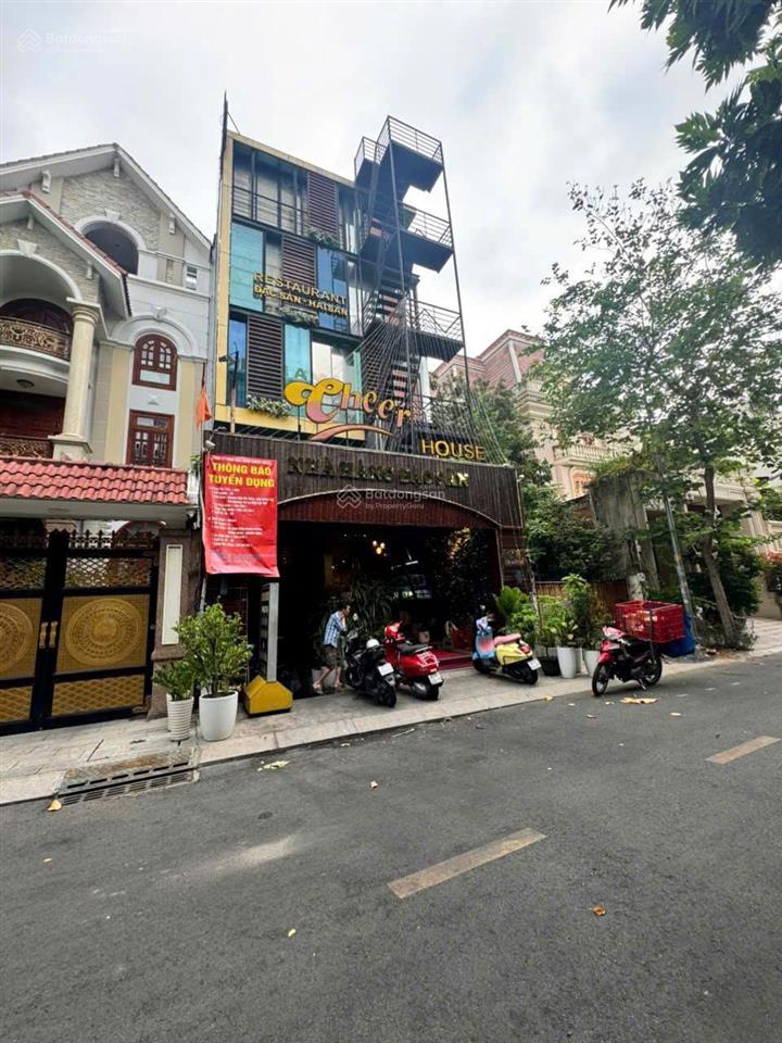 Siêu phẩm thảo điền ngang 10 x 28m  cấp 4  hđt 120 triệu  giá 85 tỷ còn bớt
