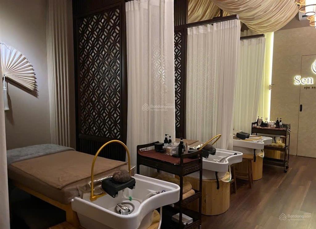 Siêu phẩm mt nguyễn đình chiểu  ngang 6m  4 tầng  hđt 120 triệu  giá 48 tỷ