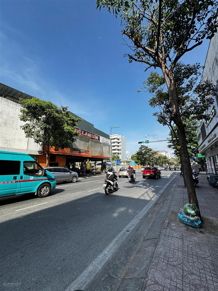 Bán gấp góc 2mt hồng hà  tân bình  4.7 x 21m  ctxd cao  gía bán 22 tỷ