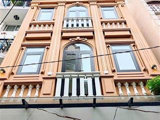 Chdv cao cấp 4 tầng  ngay nguyễn văn trỗi  90m2 ngang 5.5m  12pn full nội thất  18.5 tỷ