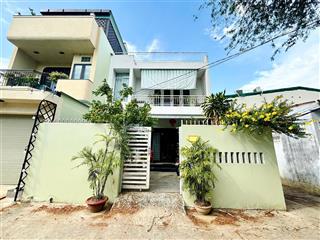 Giá 5tỷ9, diện tích 133,9m2, ngang 6,99 nhà 3 tầng, đường ô tô,ra biển tháp trầm hương 7 phút
