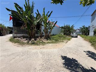 Giá 1ty650 dt 90.1m2 lô góc xã diên toàn diên khánh, đường oto. ngang 10m, cách võ nguyên giap 80m