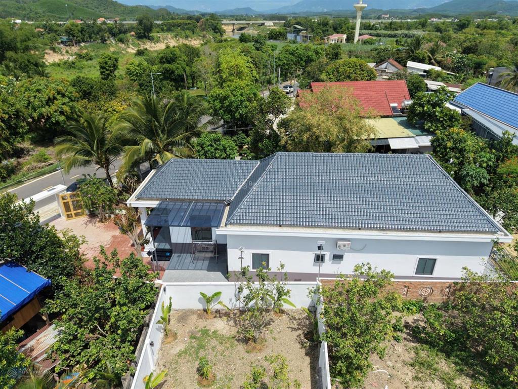 Giá 2tỷ860 siêu phẩm biệt thự vườn mái nhật diên lâm  khánh hoà diện tích 433m2 ngang 10m